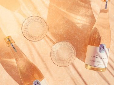 Sparkling English rose no alcohol
